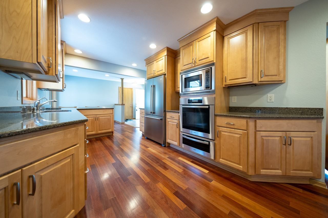 2575 Lake Elmo Ave N #1 - Photo 3 of 36