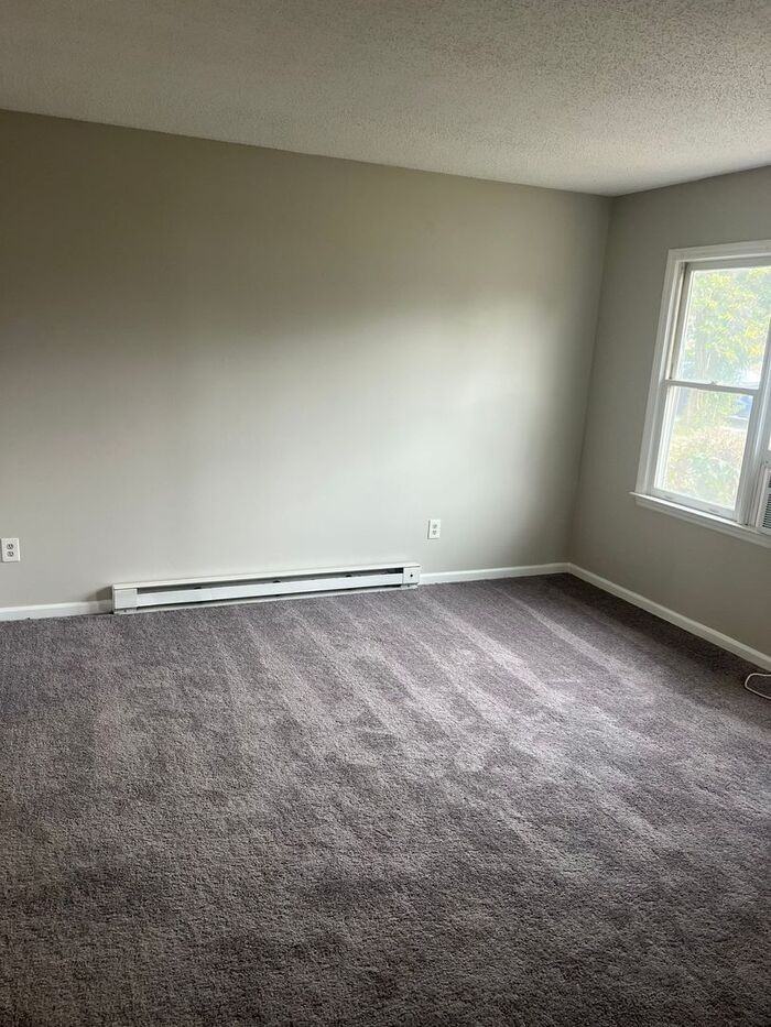 1116 Martin St - Photo 7 of 16