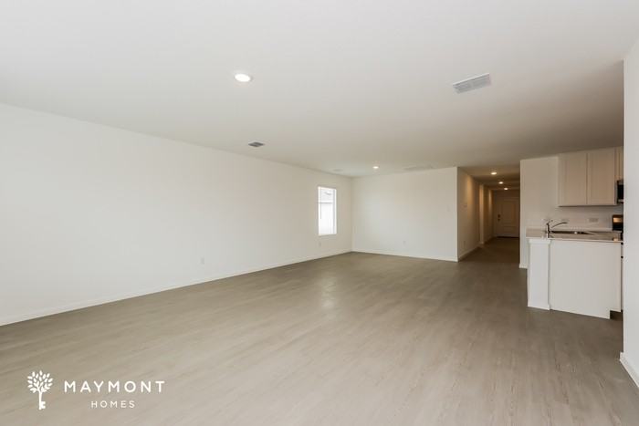 3025 Tooley Dr - Photo 5 of 18