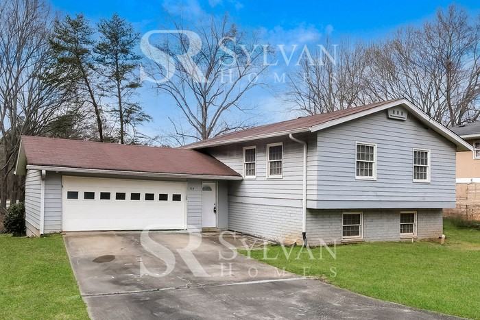 1464 Patricia Dr - Photo 2 of 15