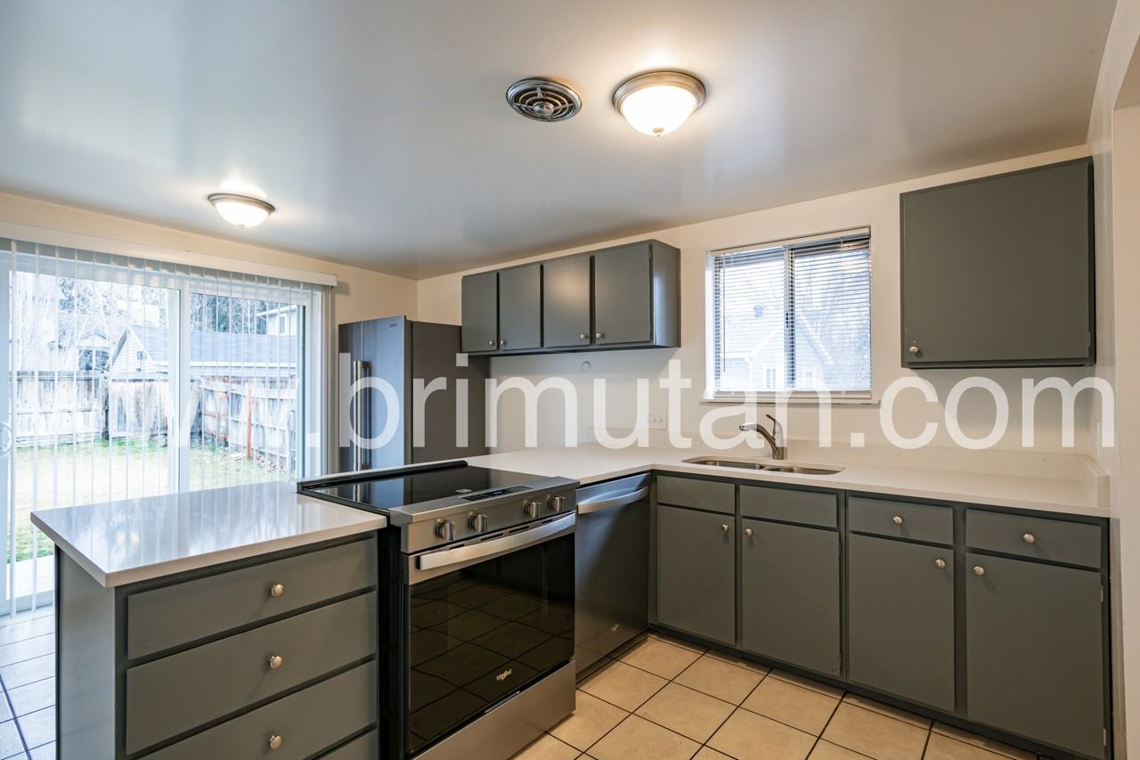 4467 S Albright Dr #4467 - Photo 5 of 31