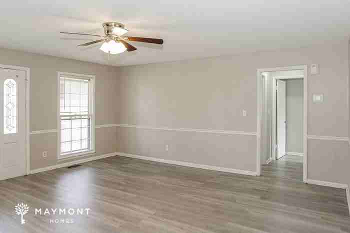 438 Pine Grove Rd - Photo 4 of 15