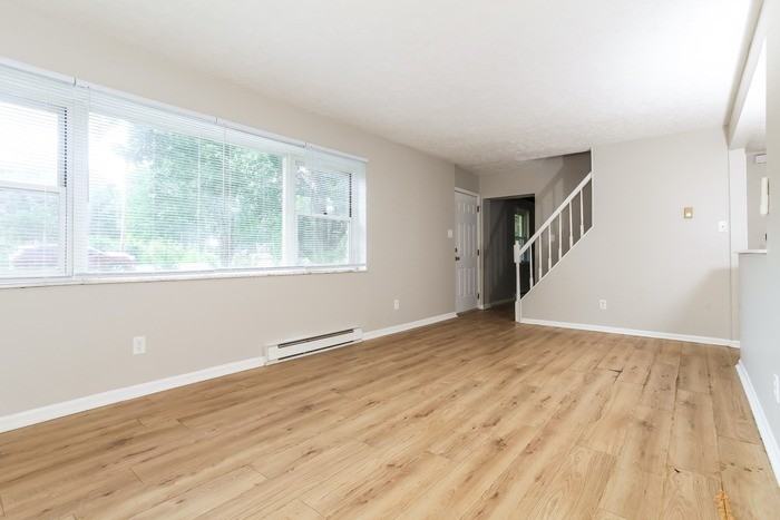 9154 Zoellner Dr - Photo 6 of 16