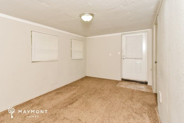 4209 Beckmont Dr - Photo 5 of 11