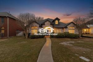 featured image of 760 Rockefeller Ln