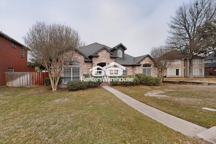 760 Rockefeller Ln - Photo 2 of 41