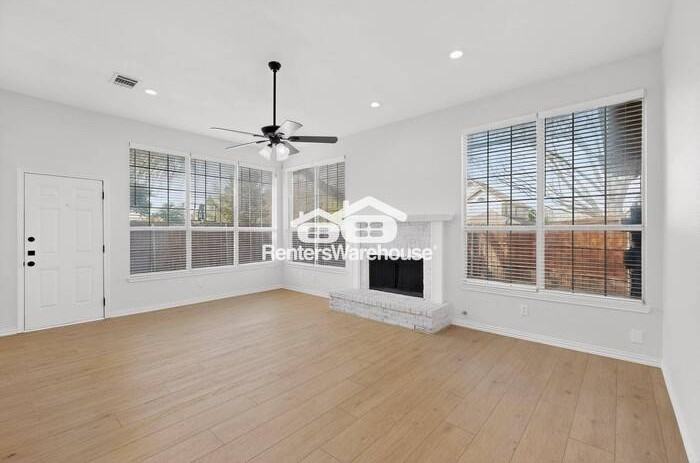 760 Rockefeller Ln - Photo 6 of 41