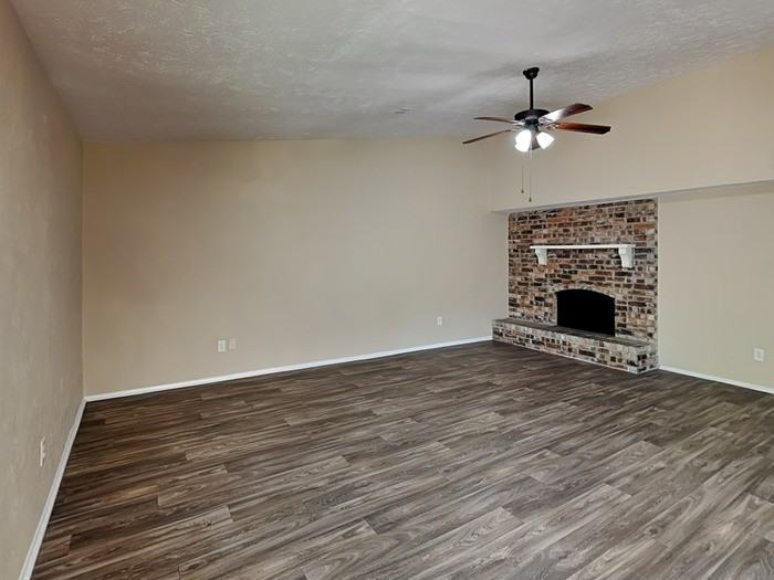 5019 Forthbridge Dr - Photo 5 of 20