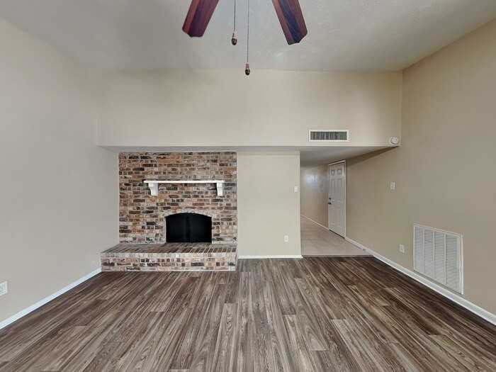 5019 Forthbridge Dr - Photo 6 of 20