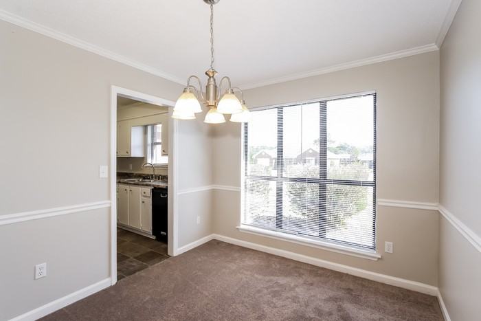 2031 Bassford Dr - Photo 4 of 11