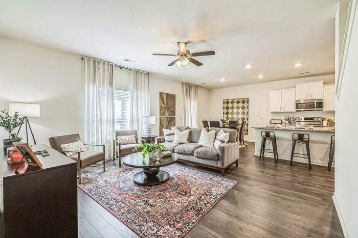 5636 Timber Leaf Loop - Photo 5 of 19