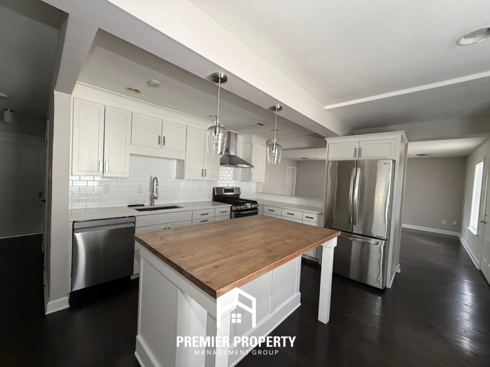 2800 Garden Ln - Photo 5 of 22