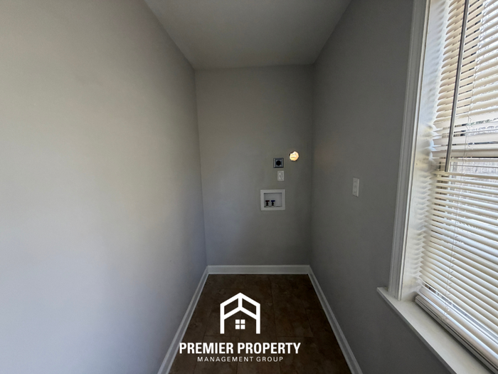 2800 Garden Ln - Photo 6 of 22