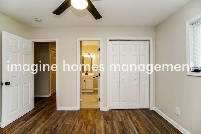 24 Robinhood Dr - Photo 7 of 14