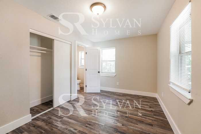 2721 Northview Pl - Photo 7 of 15