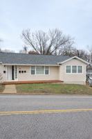 featured image of 215 N 9th St #A