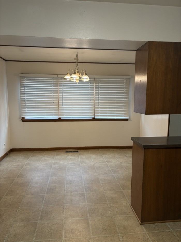 215 N 9th St #A - Photo 6 of 10