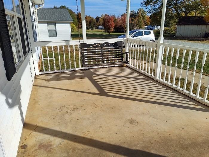 1059 Hugo Dr - Photo 2 of 15