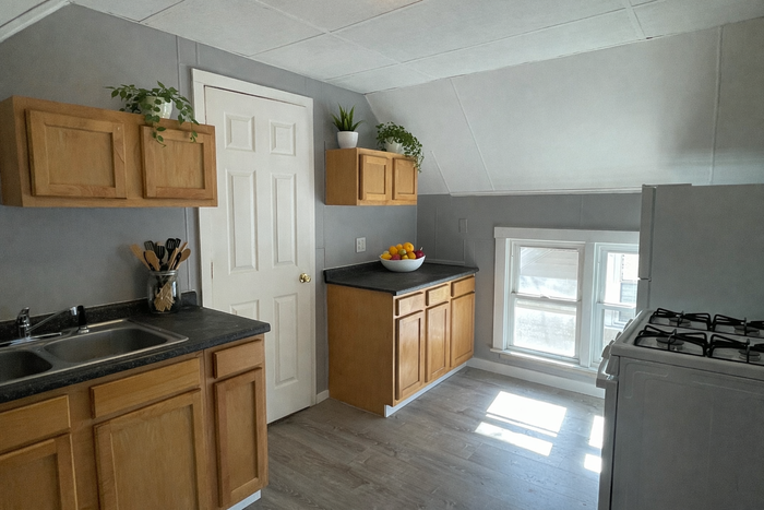 1222 Eastern Ave Se #2 - Photo 2 of 11