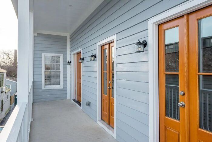 321 Ashley Ave #B - Photo 2 of 10