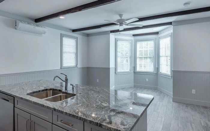 321 Ashley Ave #B - Photo 4 of 10