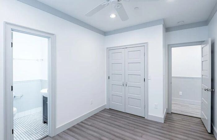 321 Ashley Ave #B - Photo 6 of 10