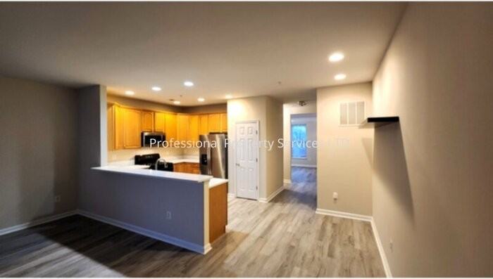 9505 Ward Pl - Photo 3 of 10