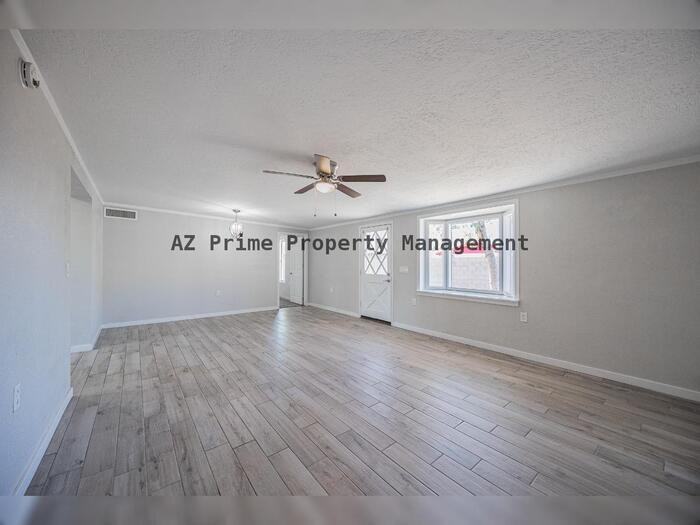 452 S Mulberry - Photo 7 of 30