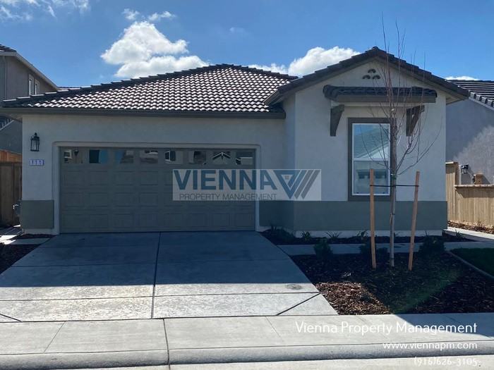 111 Chesapeake Ct - Photo 2 of 22