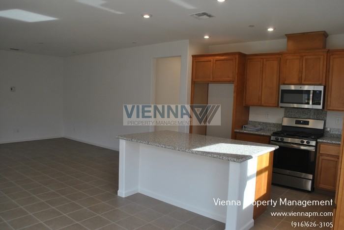 111 Chesapeake Ct - Photo 7 of 22