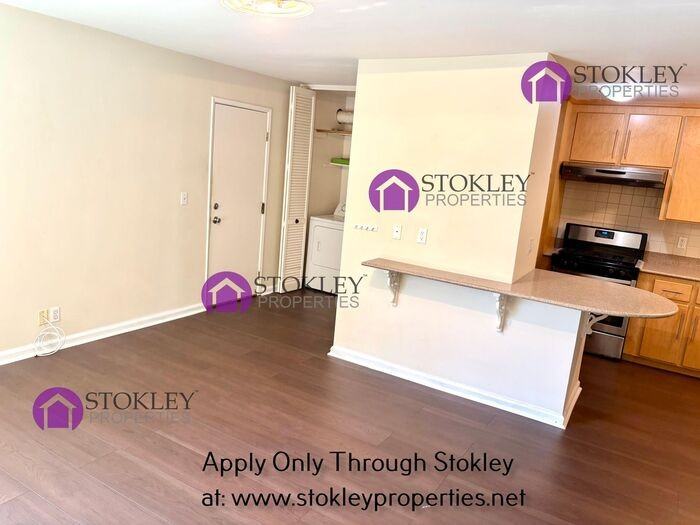 1412 Kinross Ct - Photo 6 of 31