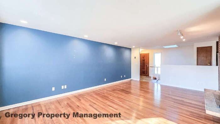 10803 Ne 111th Pl - Photo 6 of 34