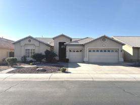 321 W Pecan Pl - Photo 1 of 1