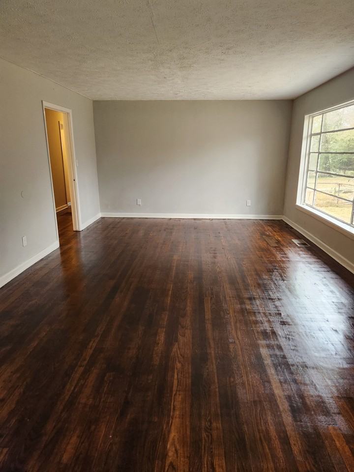 4025 Carol Drive-Peak #1 - Photo 3 of 20