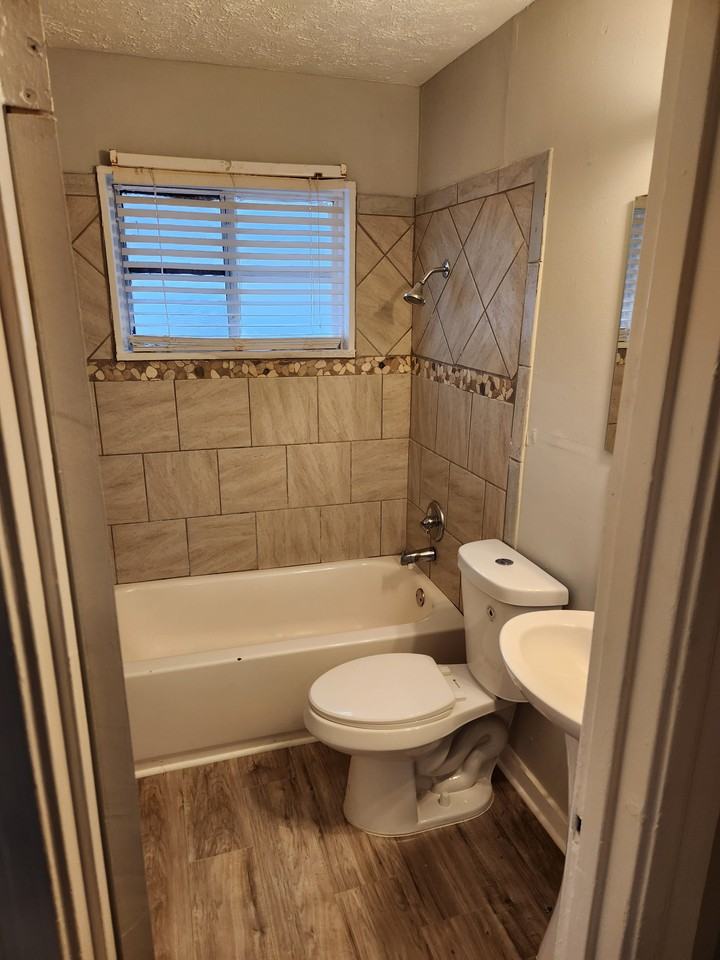 4025 Carol Drive-Peak #1 - Photo 7 of 20