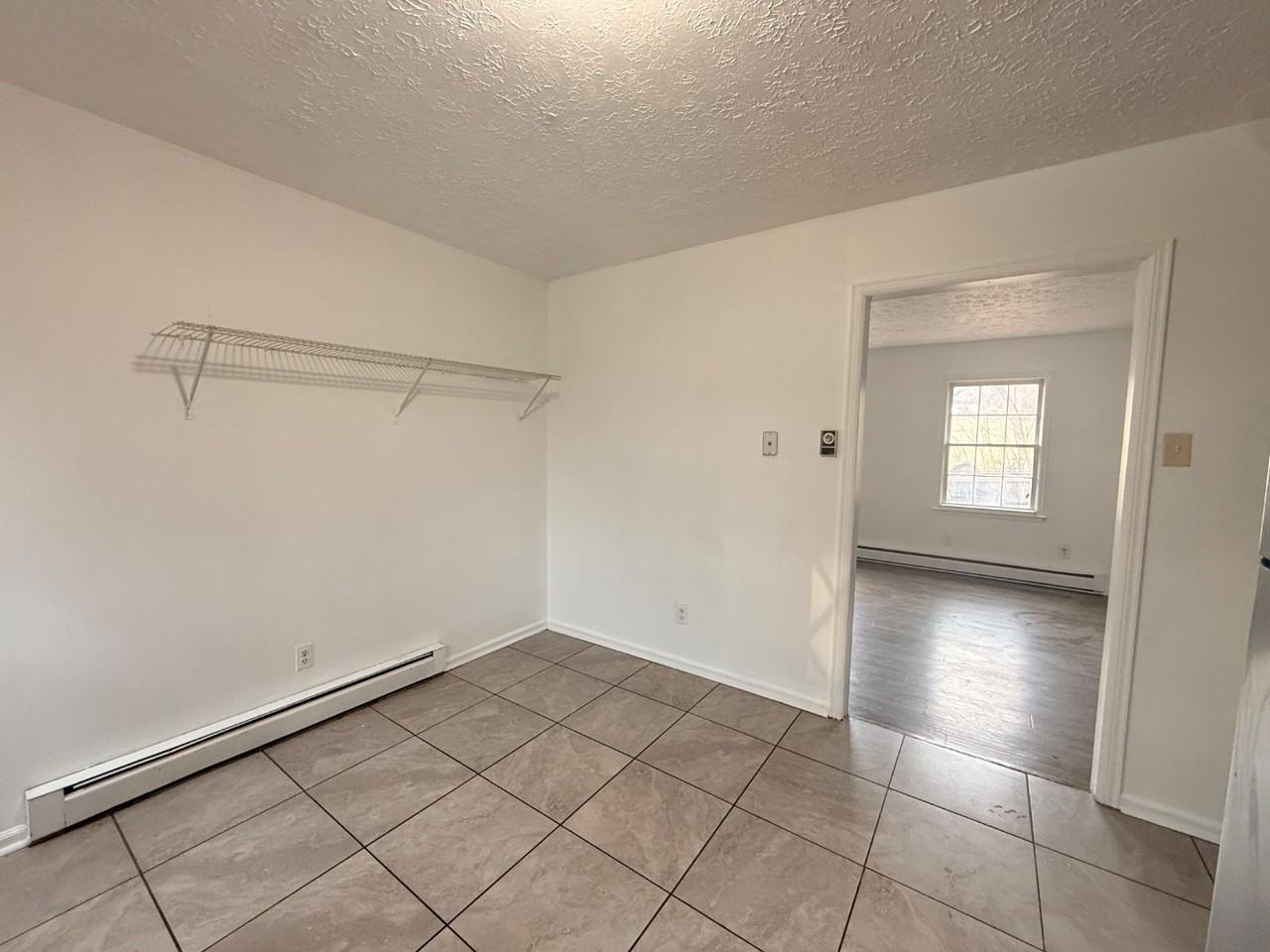 183 Loch Ln - Photo 2 of 8