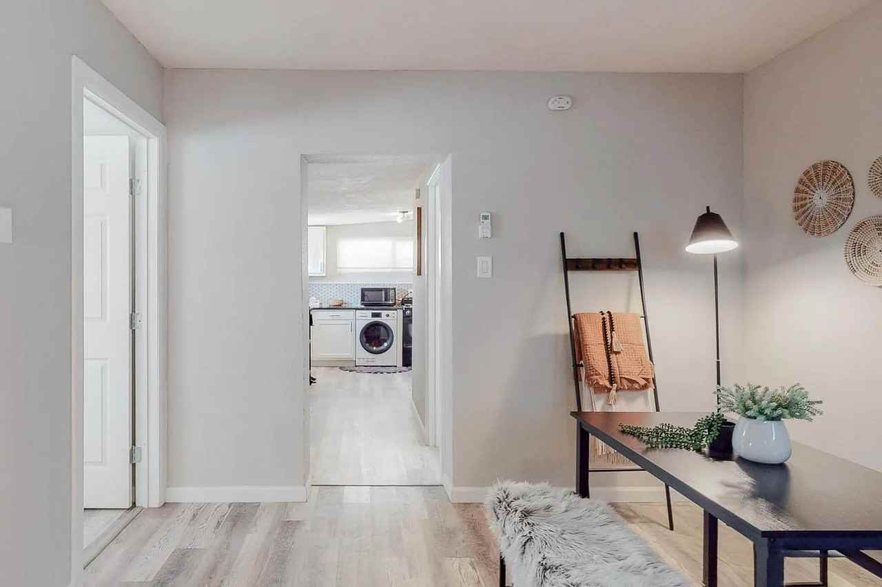 2124 Eton Ave Se #2FURNISHED - Photo 4 of 12