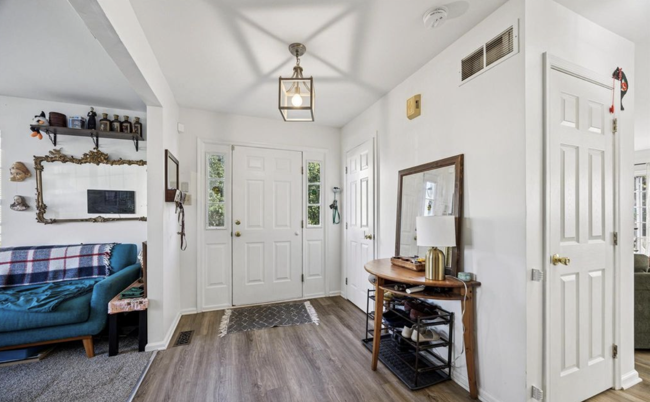 801 Evergreen Cir #NA - Photo 3 of 10