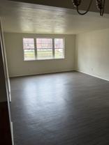 978 Debbe Ln #3 - Photo 1 of 1