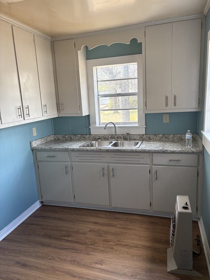 607 Highland Ave #NA - Photo 6 of 16