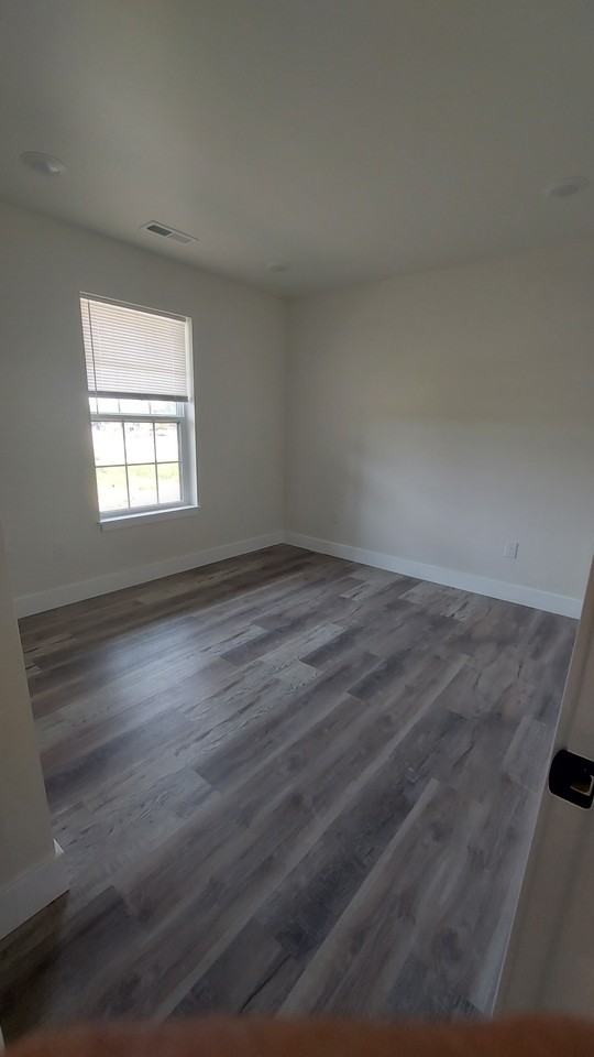 507 Eagle St #507 - Photo 3 of 11