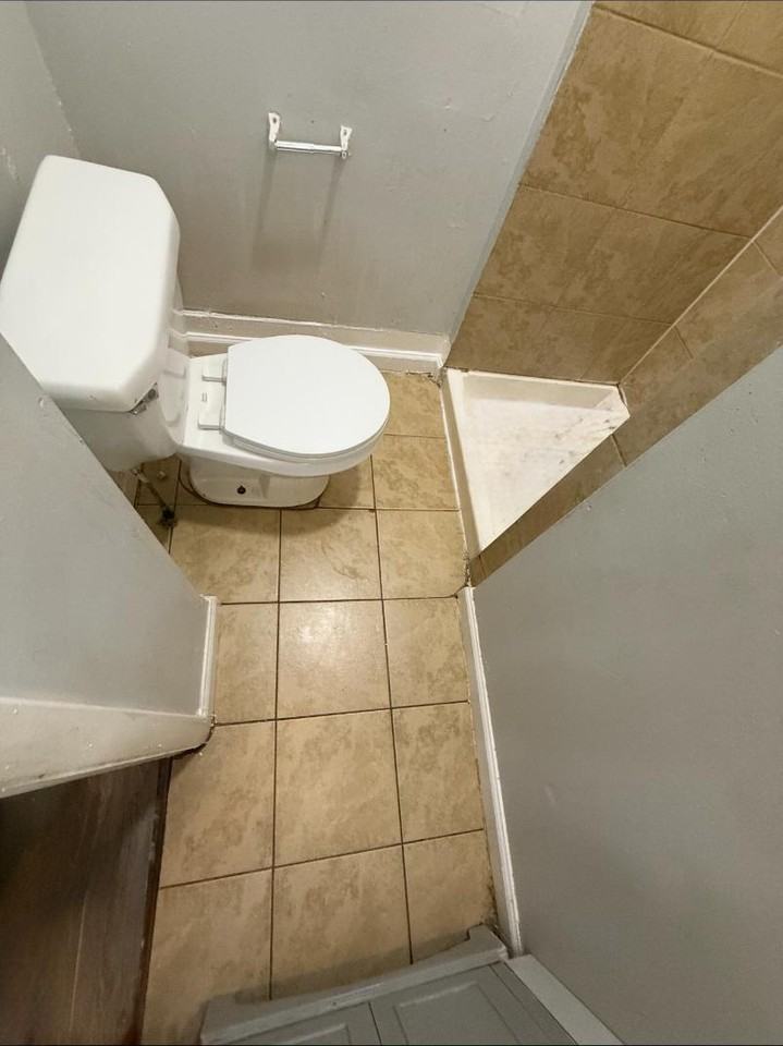 200 Parker Avenue - Photo 5 of 8