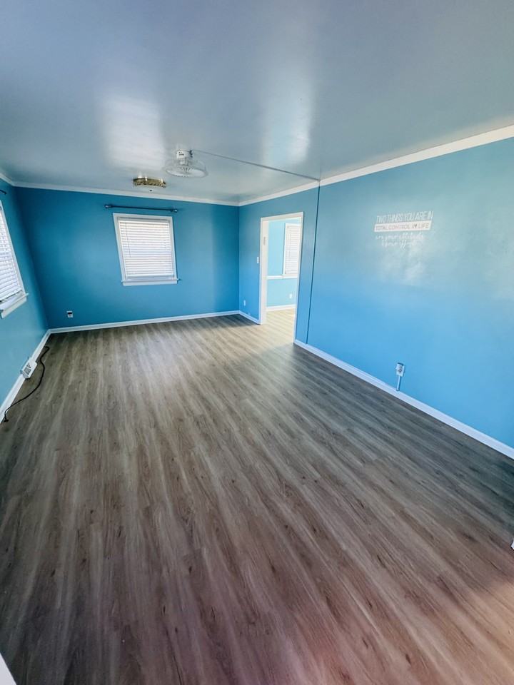 9223 Whitemont Dr #NA - Photo 3 of 18