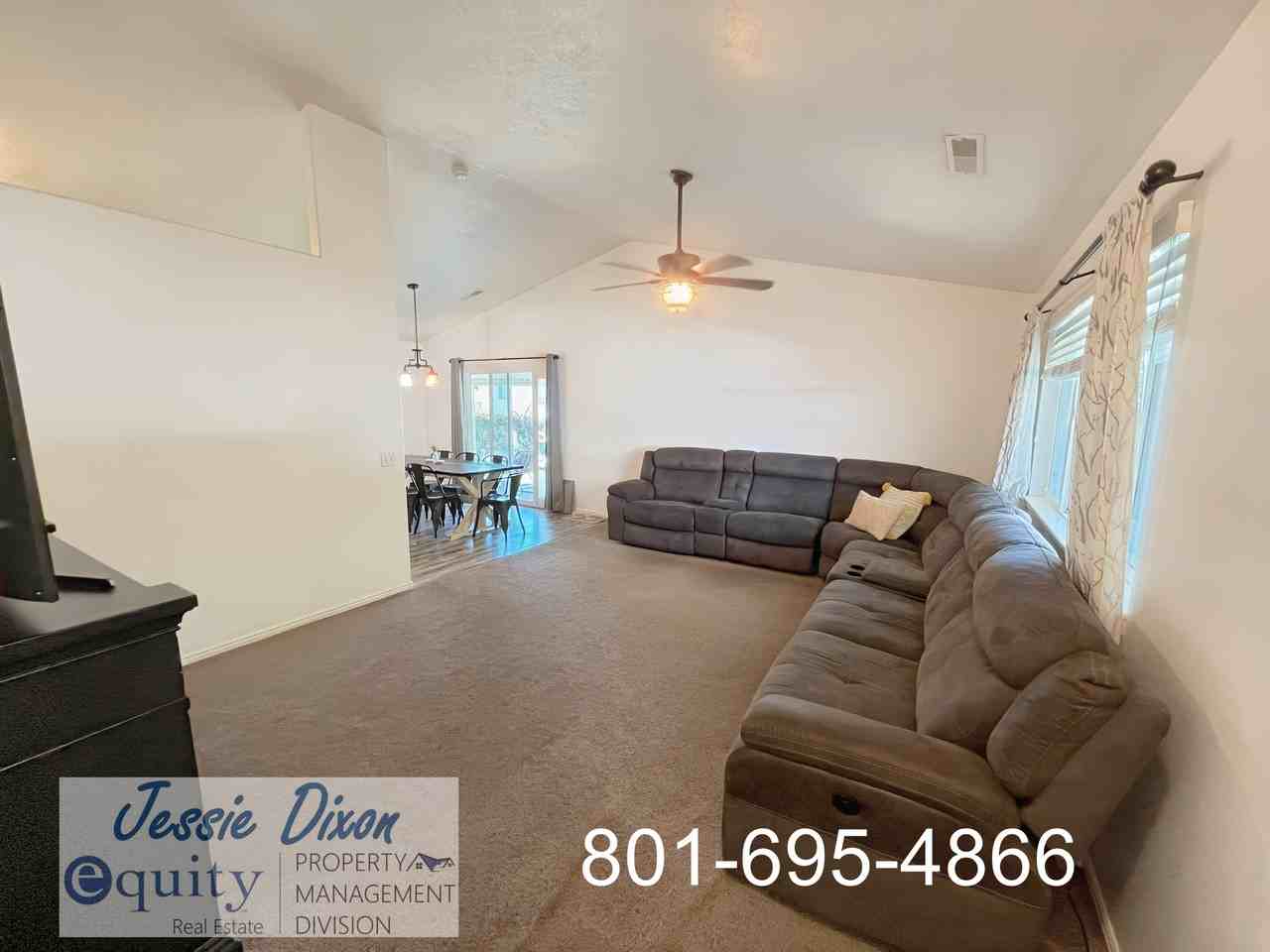 1043 Sharp Mountain Dr #1 - Photo 6 of 22