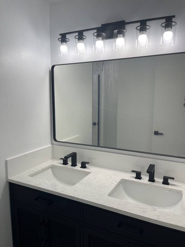 843 Sw Thrift Ave #NA - Photo 2 of 14