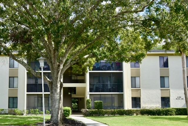 3188 Lake Pine Way S #D1 - Photo 3 of 41