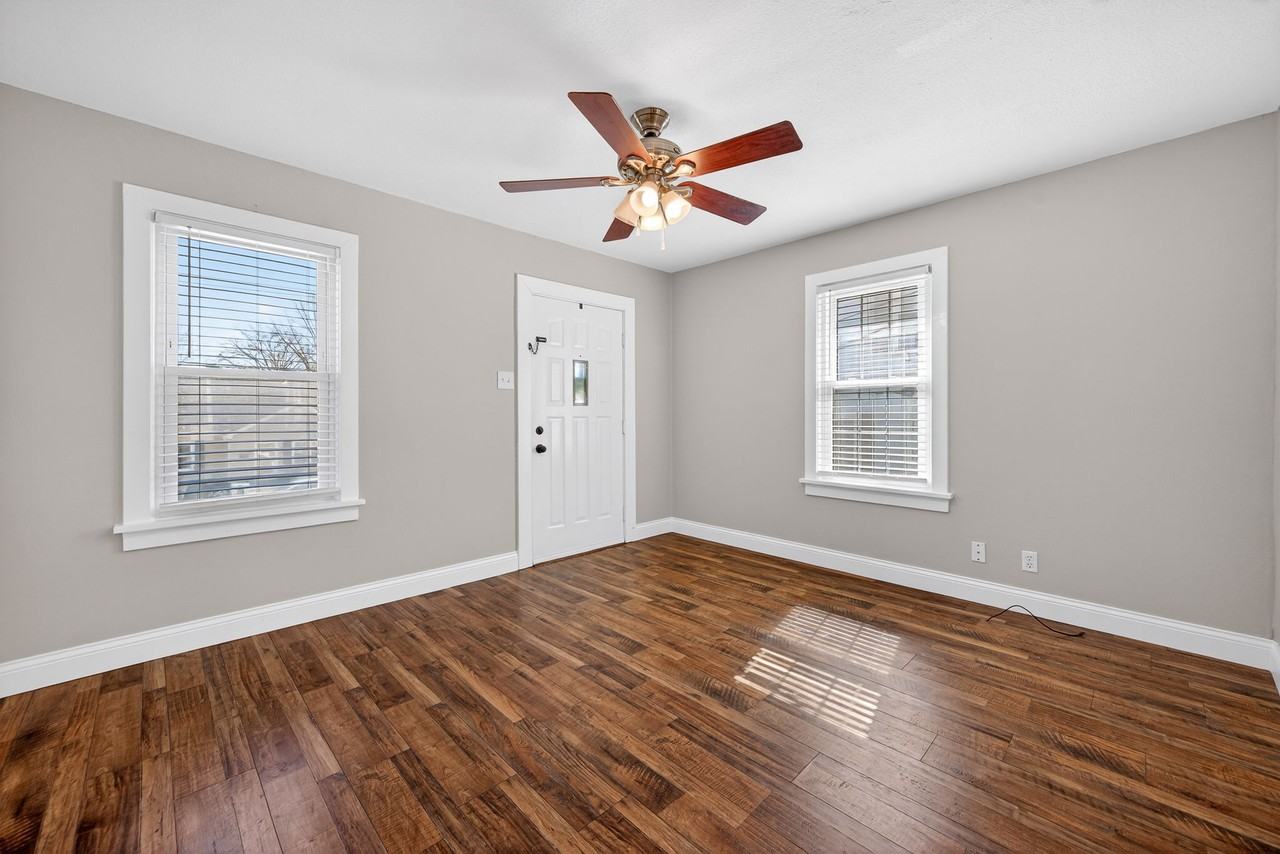 611 Stafford St #NA - Photo 3 of 31