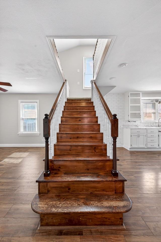 611 Stafford St #NA - Photo 6 of 31