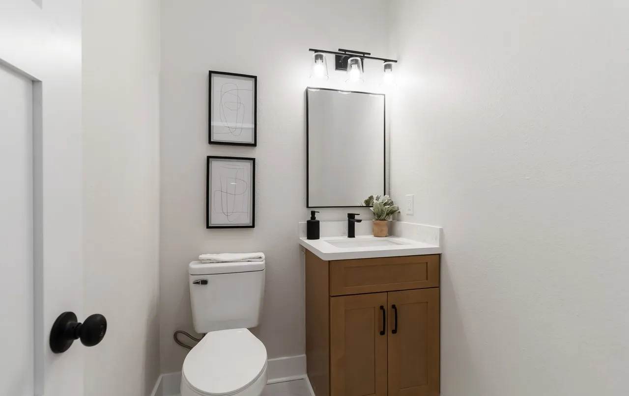 237 Carle Ave #NA - Photo 4 of 20