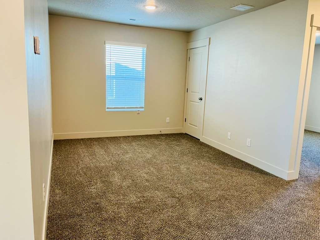 3923 S White Ash Dr #NA - Photo 6 of 14